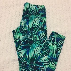 Pink Victoria's Secret Yoga Pants